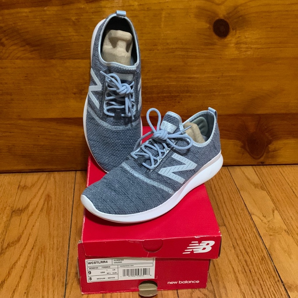 New Balance Womens running sneaker